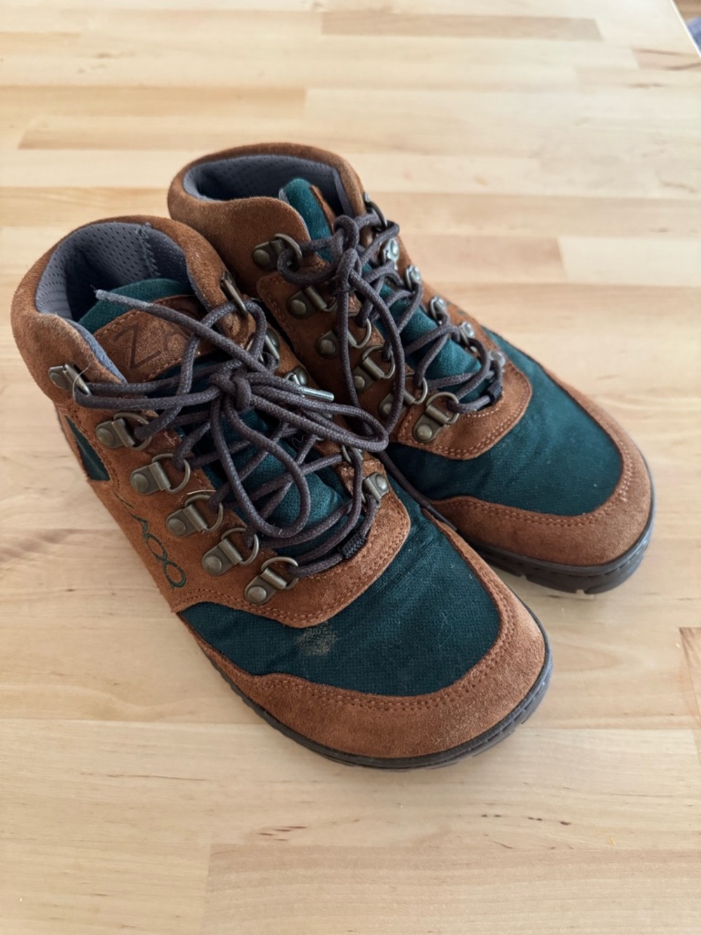 SAQQ Brown & Green waterproof Hiking Boots